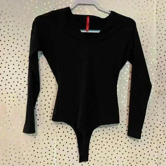 SPANX Suit Yourself Long Sleeve Thong Bodysuit - Picture 2 of 5